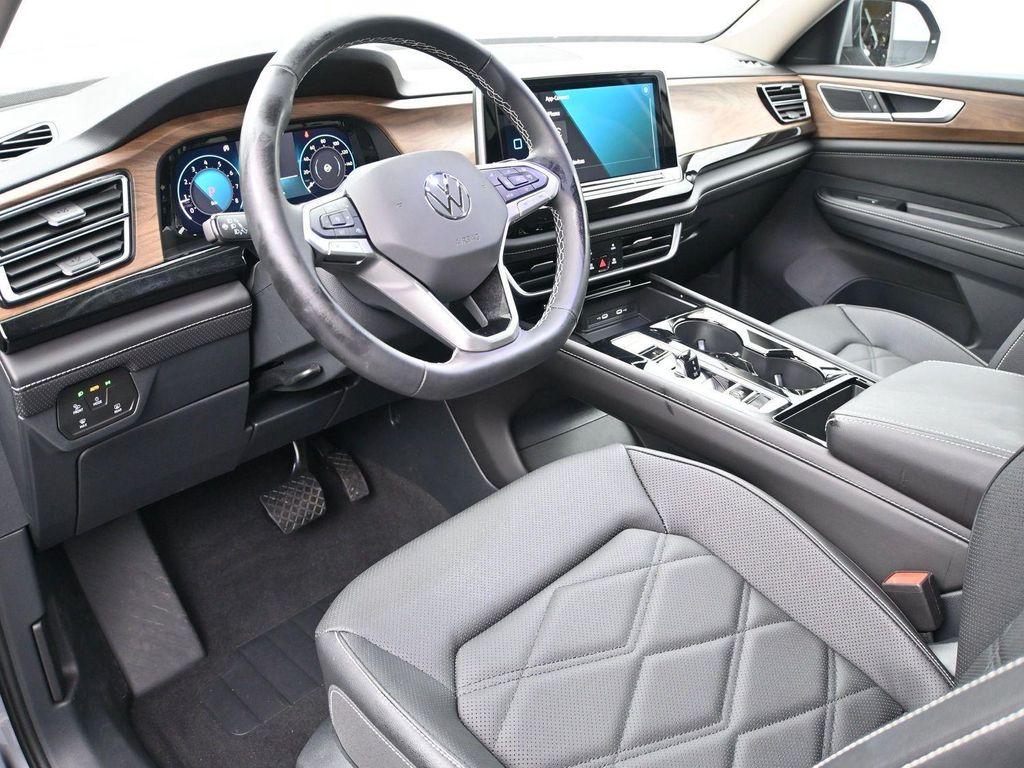 used 2025 Volkswagen Atlas car, priced at $39,888