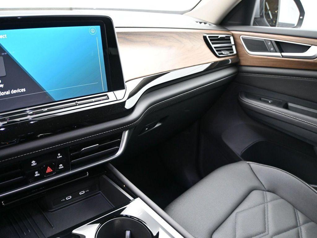 used 2025 Volkswagen Atlas car, priced at $39,888