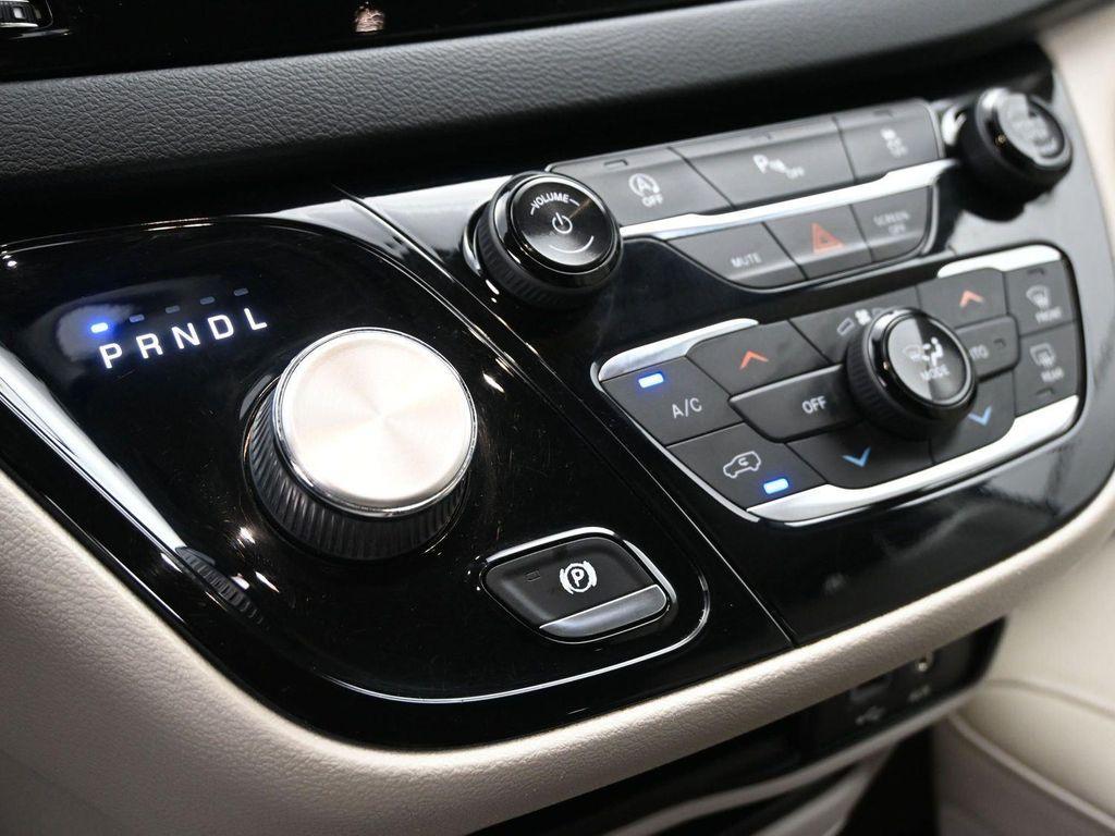 used 2019 Chrysler Pacifica car, priced at $17,488