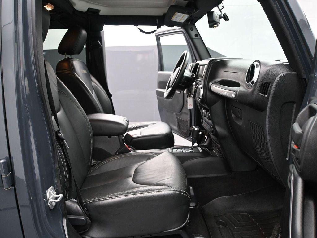 used 2016 Jeep Wrangler Unlimited car, priced at $15,995