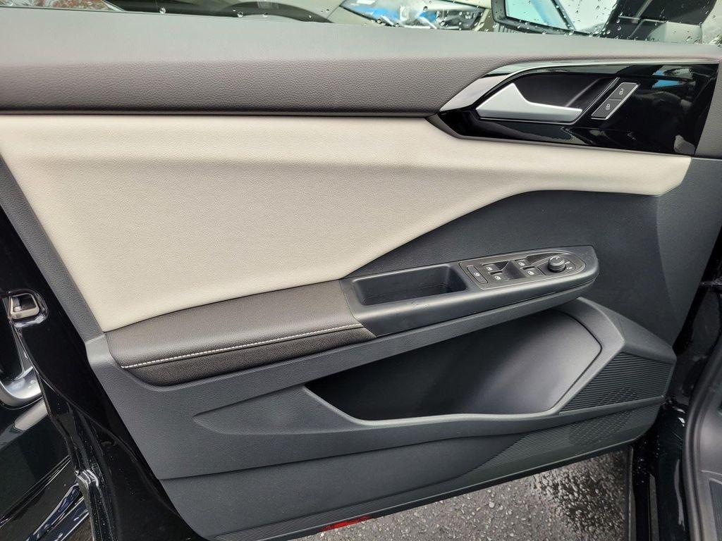 new 2026 Volkswagen Taos car, priced at $26,771