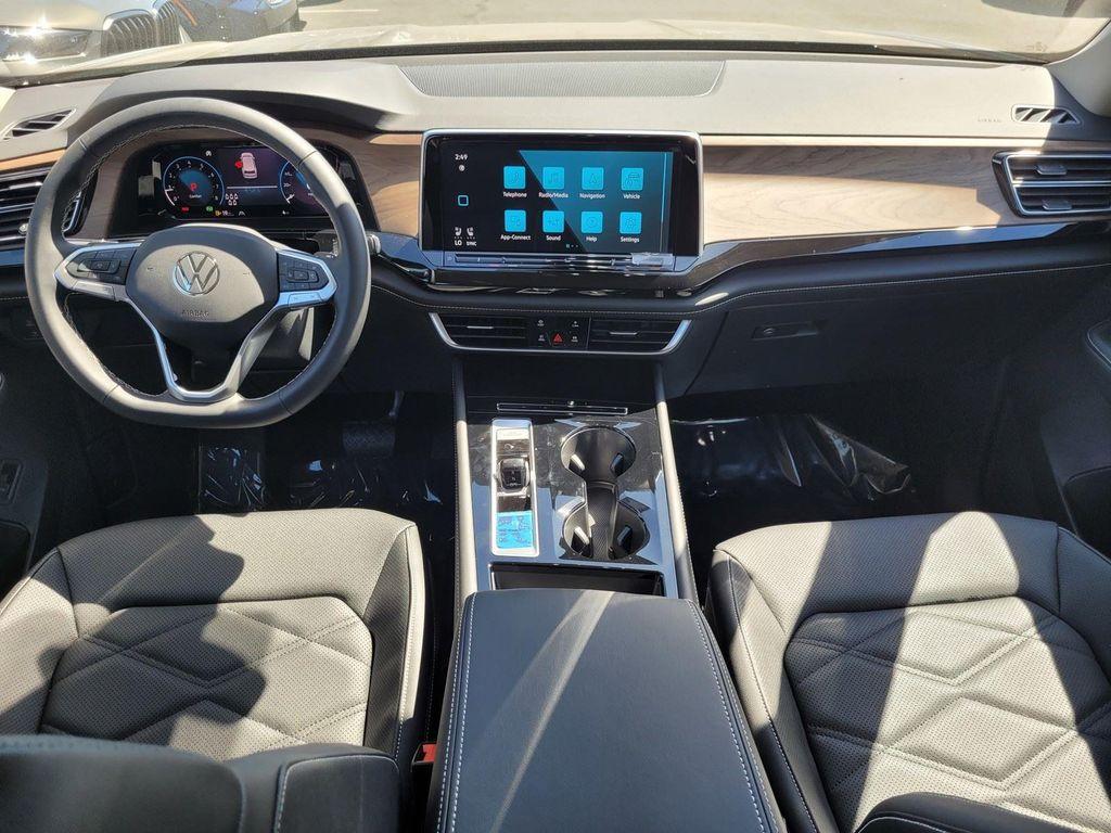 new 2026 Volkswagen Atlas car, priced at $43,375