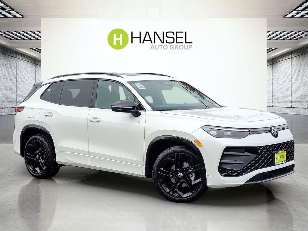 new 2026 Volkswagen Tiguan car, priced at $37,507