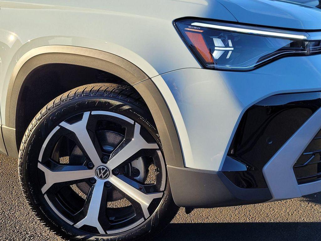 new 2026 Volkswagen Taos car, priced at $36,968