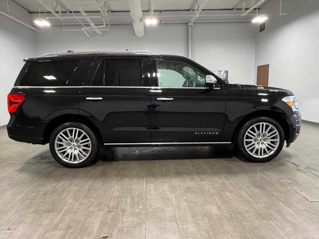 used 2022 Ford Expedition car, priced at $51,911