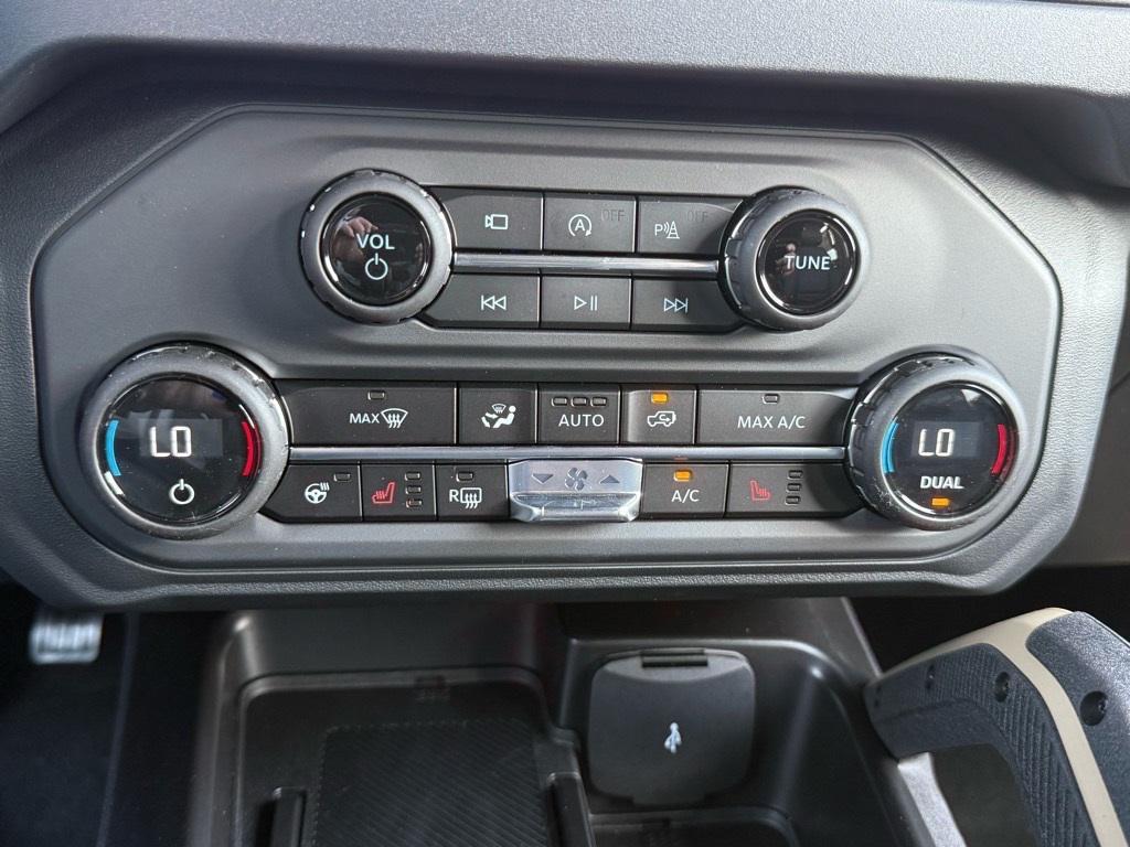 new 2025 Ford Bronco car, priced at $61,959