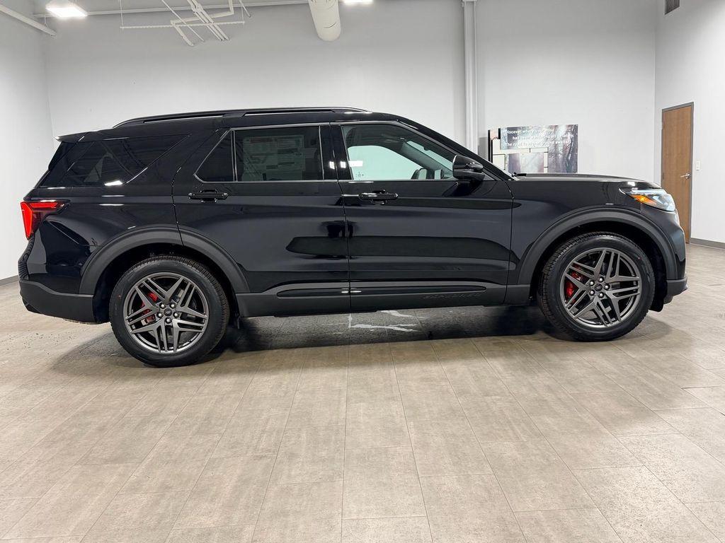 new 2026 Ford Explorer car, priced at $60,106