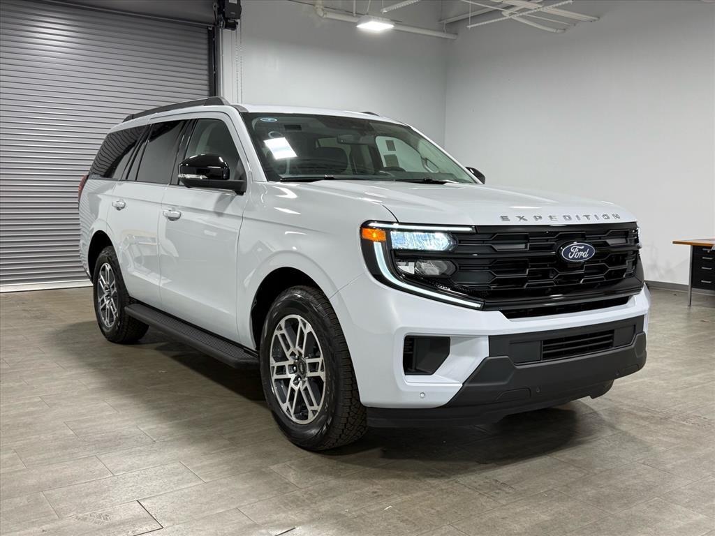 new 2026 Ford Expedition car, priced at $73,197