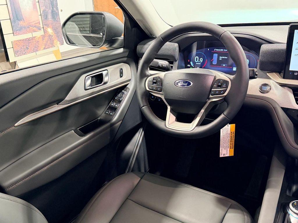 new 2026 Ford Explorer car, priced at $40,241