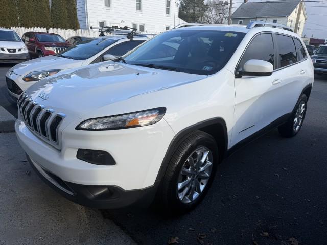 used 2015 Jeep Cherokee car, priced at $8,995