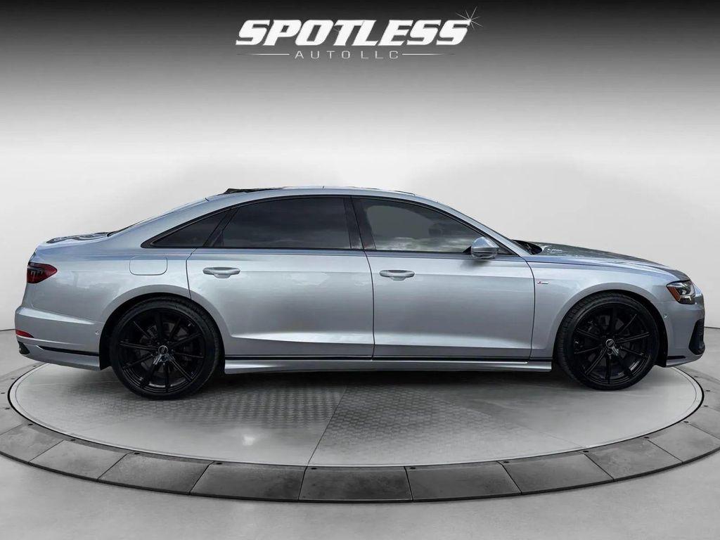 Audi A8 view 8