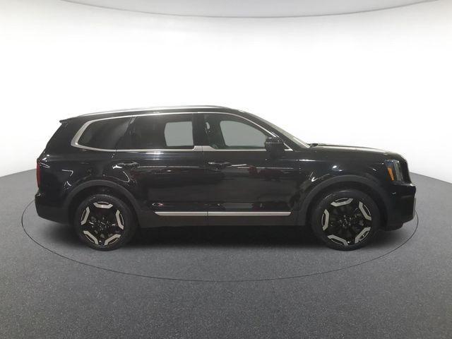 used 2025 Kia Telluride car, priced at $35,400
