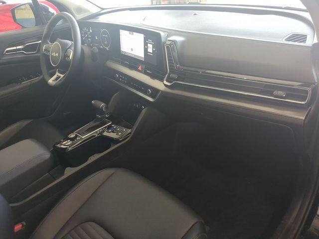used 2025 Kia Sportage car, priced at $32,700