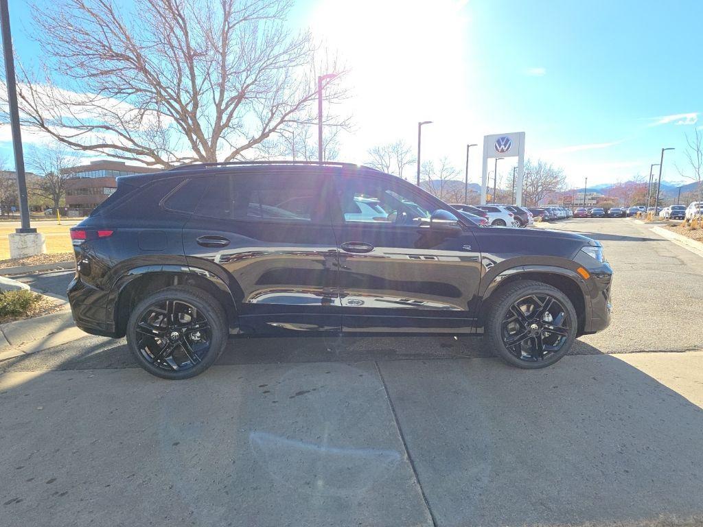 new 2026 Volkswagen Tiguan car, priced at $38,549
