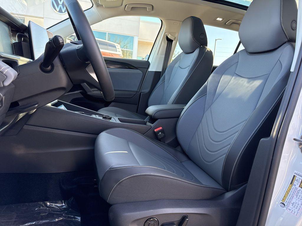 new 2026 Volkswagen Tiguan car, priced at $35,357