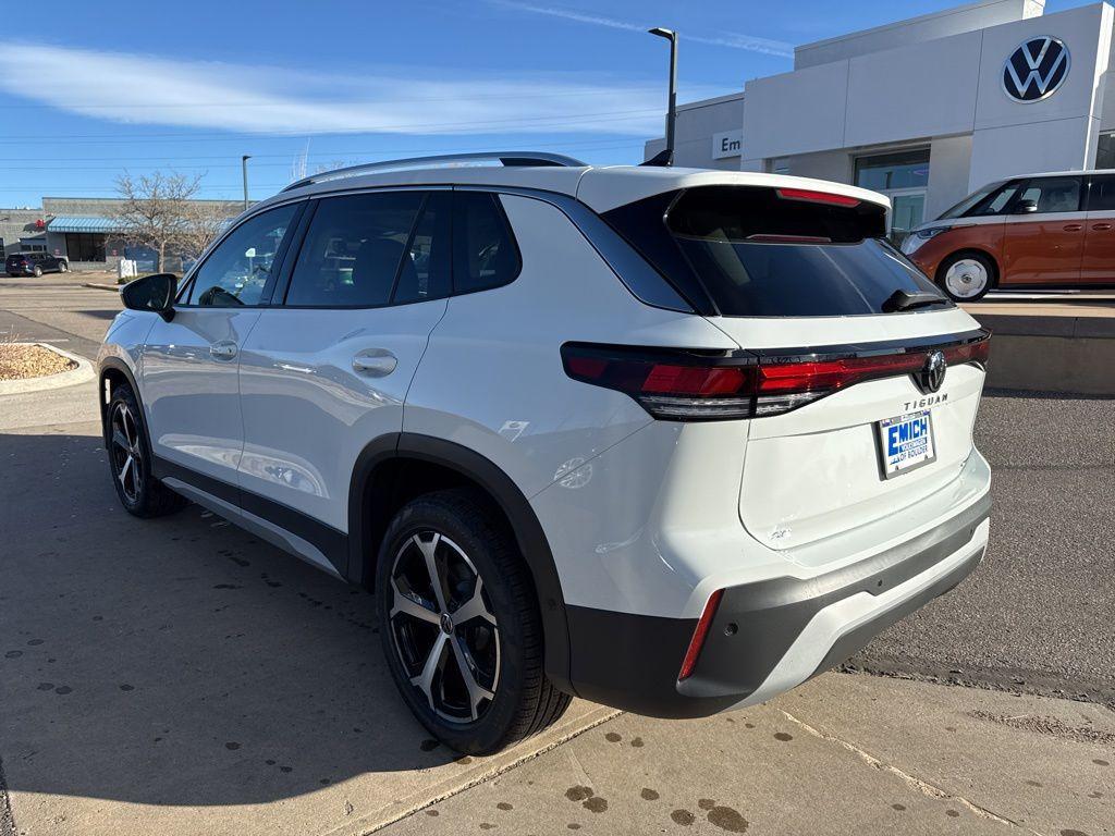 new 2026 Volkswagen Tiguan car, priced at $35,357