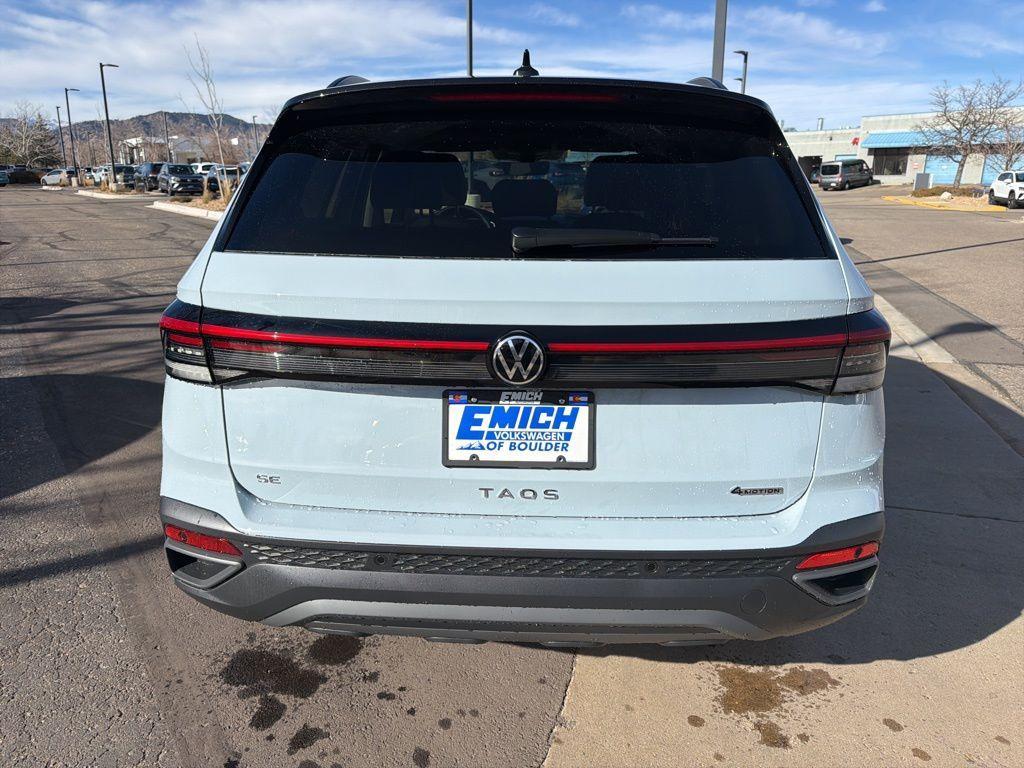 new 2025 Volkswagen Taos car