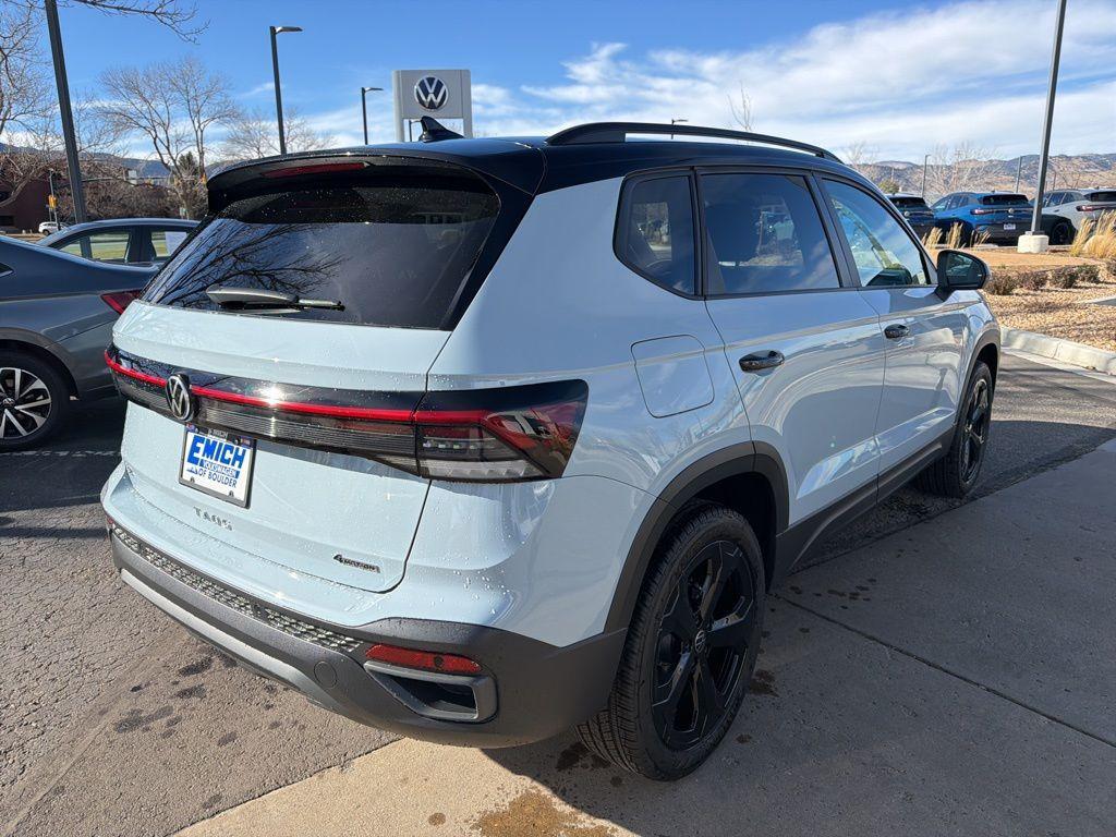 new 2025 Volkswagen Taos car