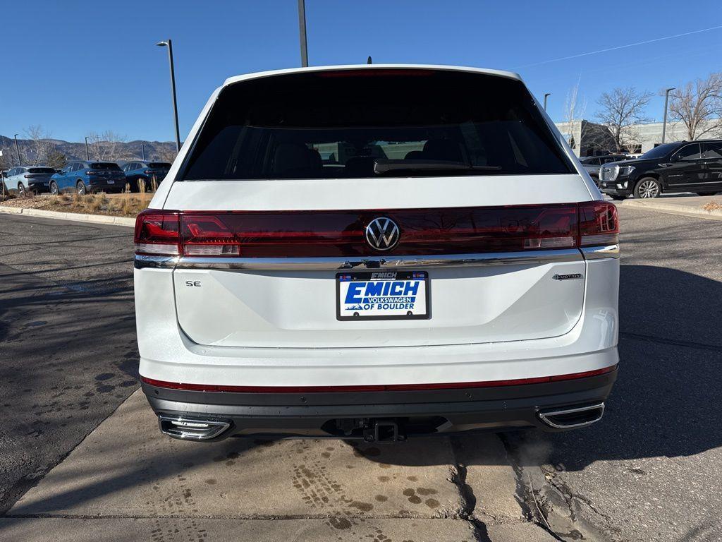 new 2026 Volkswagen Atlas car, priced at $45,015