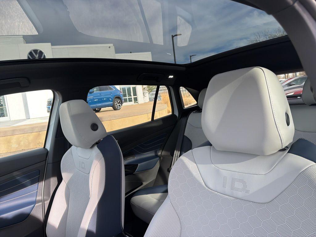 new 2026 Volkswagen ID.4 car, priced at $55,232