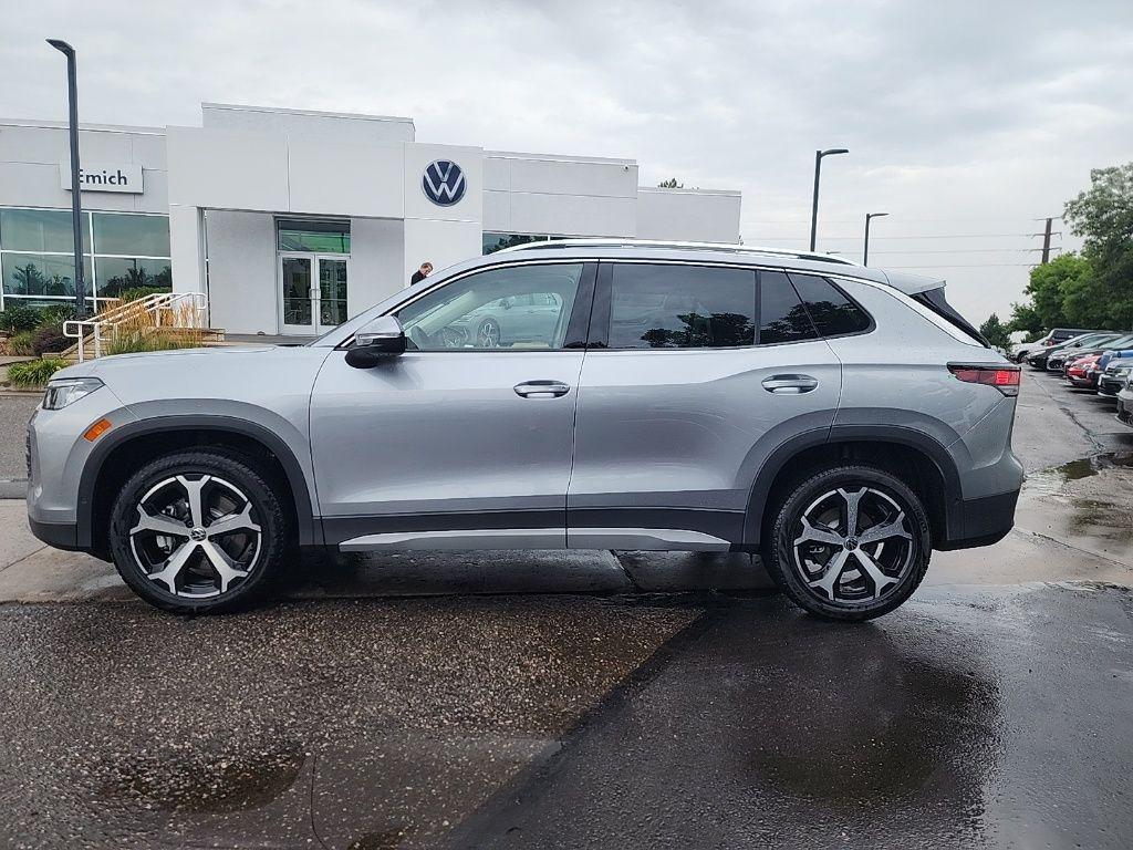 new 2025 Volkswagen Tiguan car, priced at $32,965