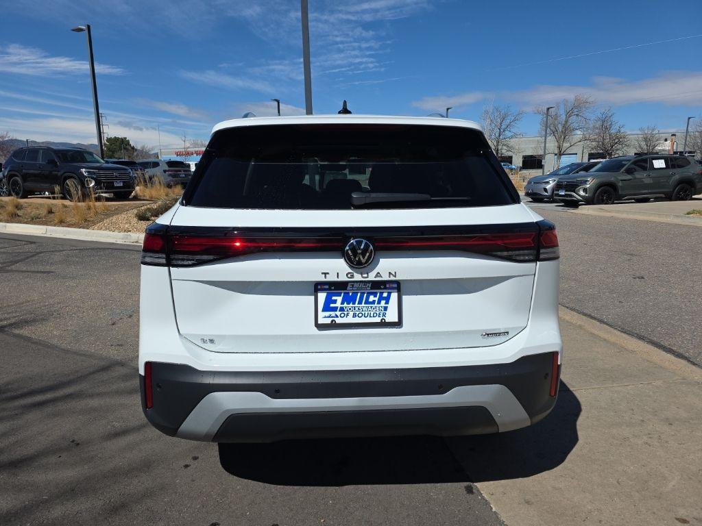 new 2026 Volkswagen Tiguan car, priced at $35,357