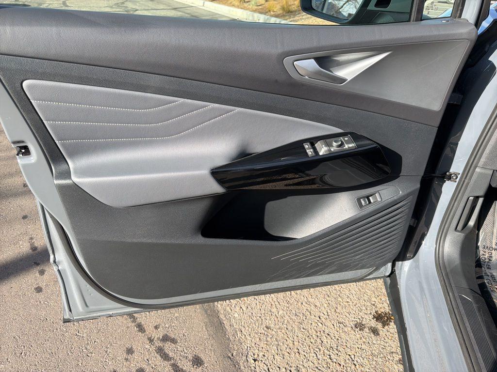 used 2023 Volkswagen ID.4 car, priced at $25,774