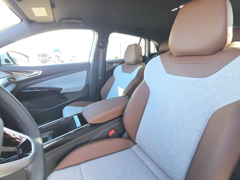 new 2026 Volkswagen ID.4 car, priced at $46,583