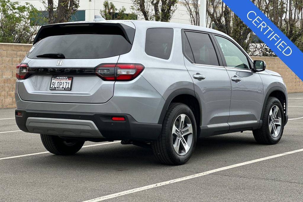 used 2024 Honda Pilot car, priced at $36,982