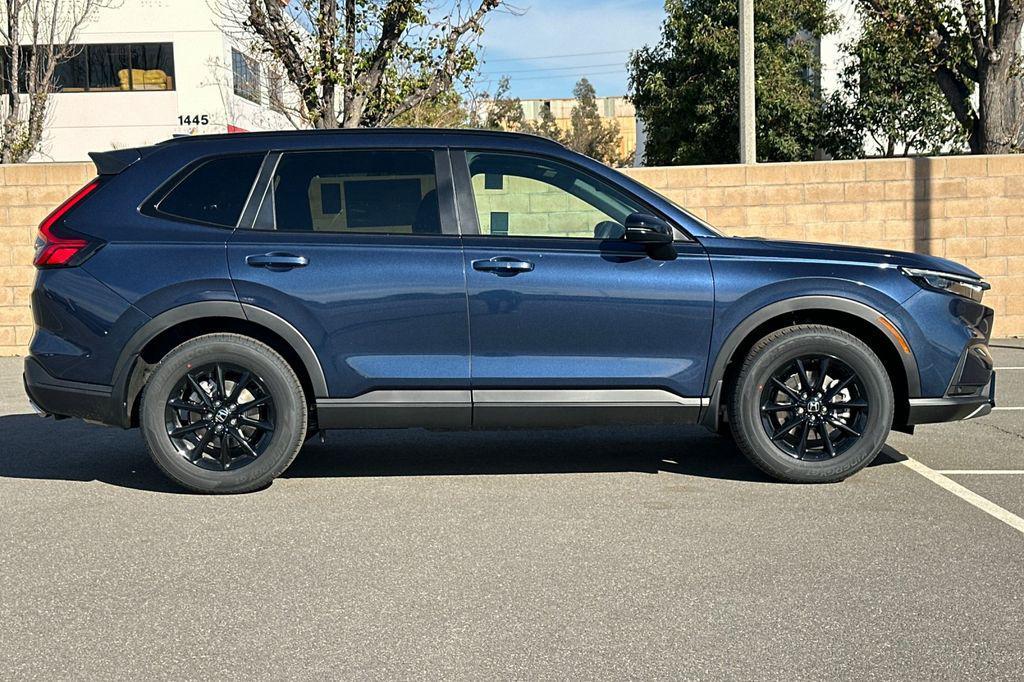 new 2026 Honda CR-V Hybrid car, priced at $41,675