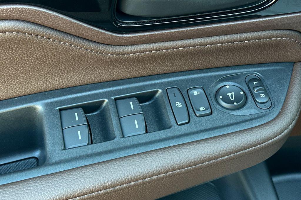 new 2026 Honda Odyssey car, priced at $49,445