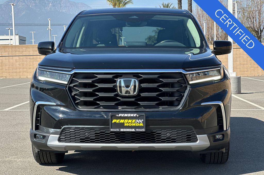 used 2025 Honda Pilot car, priced at $41,282