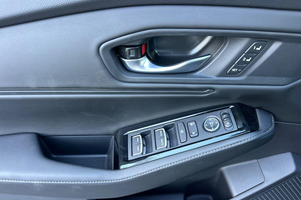 new 2026 Honda Accord Hybrid car, priced at $41,145