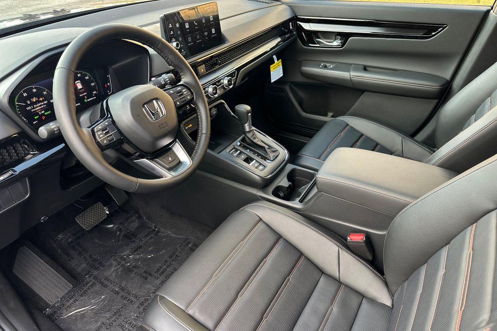new 2026 Honda CR-V Hybrid car, priced at $44,000