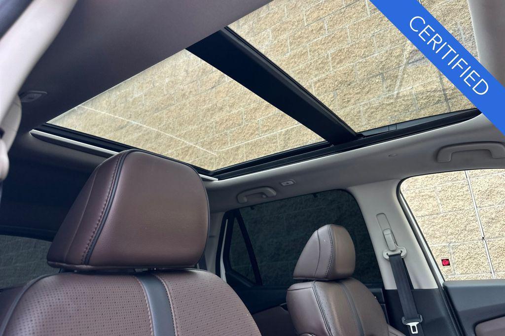 used 2023 Honda Pilot car, priced at $39,682