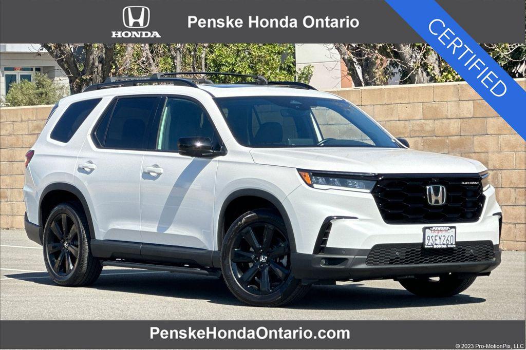 used 2025 Honda Pilot car, priced at $48,382