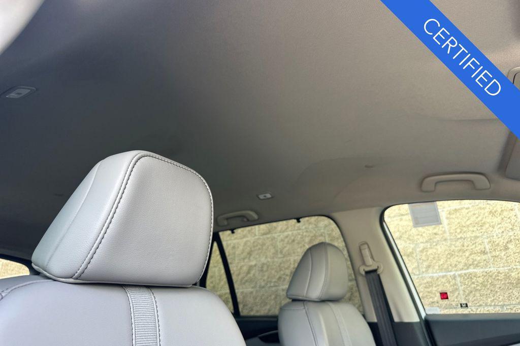 used 2025 Honda Pilot car, priced at $39,283