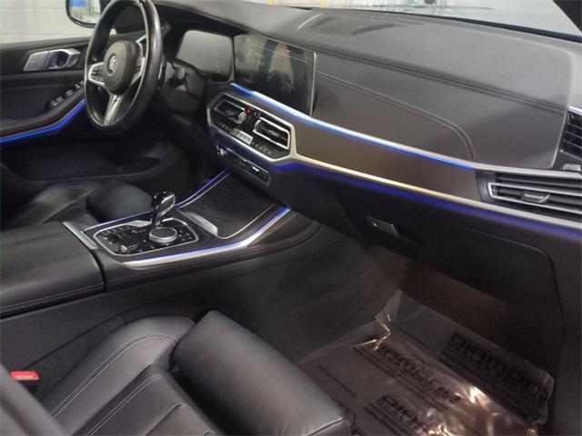 used 2022 BMW X7 car, priced at $33,400