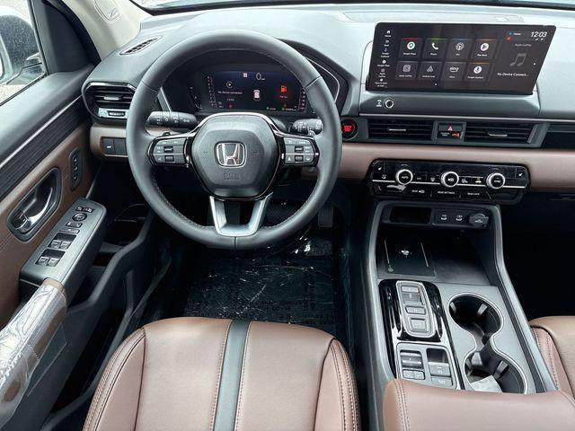 new 2026 Honda Pilot car, priced at $50,083