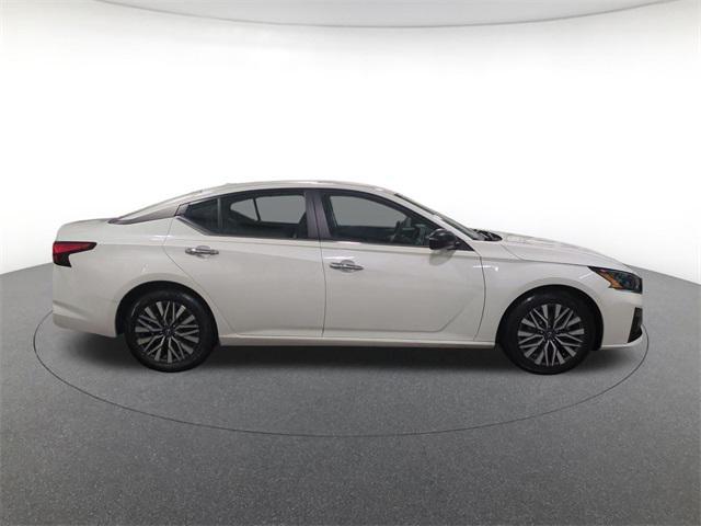 used 2024 Nissan Altima car, priced at $18,400