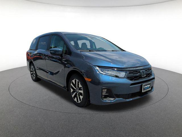 new 2026 Honda Odyssey car, priced at $42,437