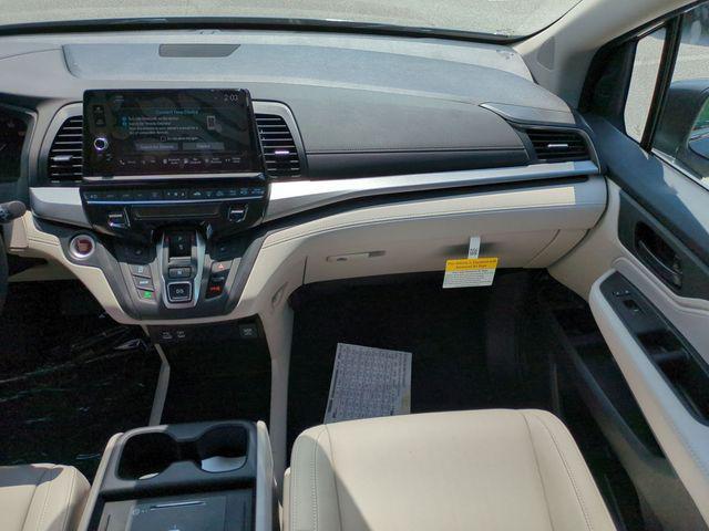 new 2026 Honda Odyssey car, priced at $42,437