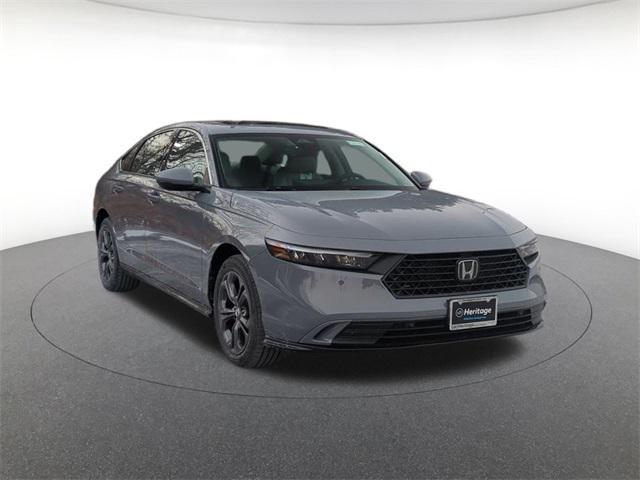 new 2025 Honda Accord Hybrid car