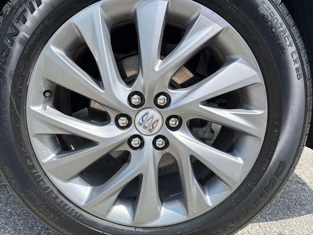 used 2025 Buick Enclave car, priced at $34,800