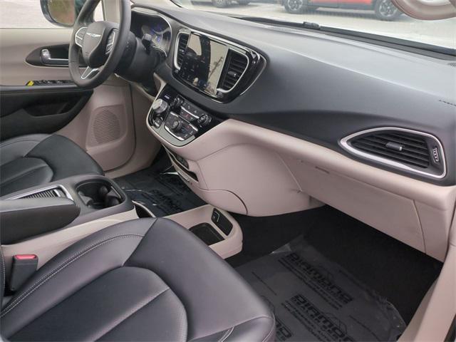 used 2024 Chrysler Pacifica car, priced at $30,988