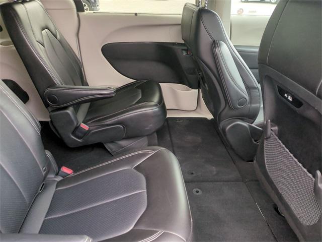 used 2024 Chrysler Pacifica car, priced at $30,988