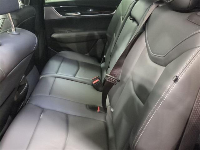 used 2024 Cadillac XT5 car, priced at $38,000