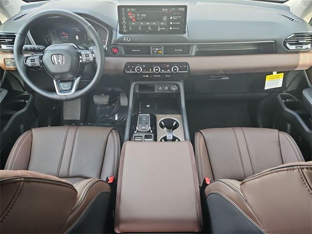 new 2026 Honda Pilot car, priced at $54,190