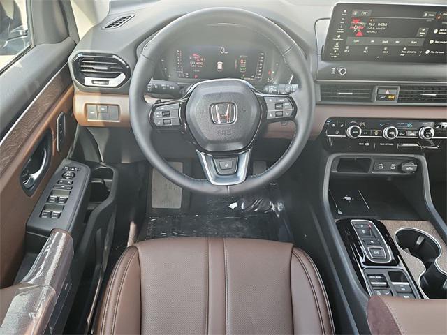new 2026 Honda Pilot car, priced at $54,190