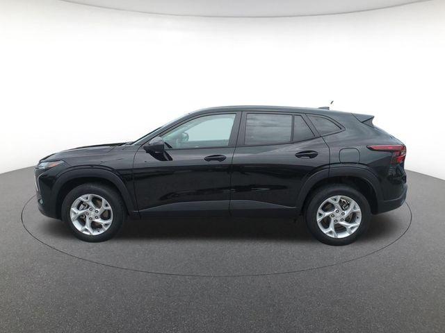 used 2024 Chevrolet Trax car, priced at $20,688